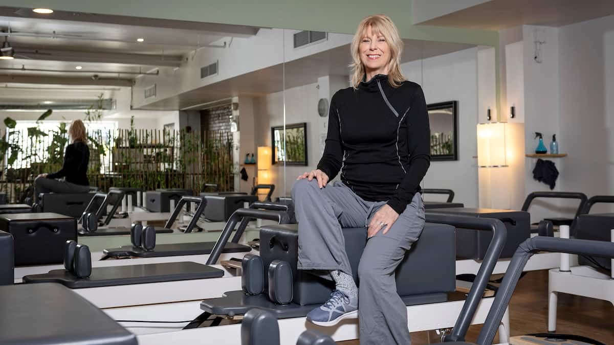 Pilates sur appareil: quand le business de la forme exploite nos corps