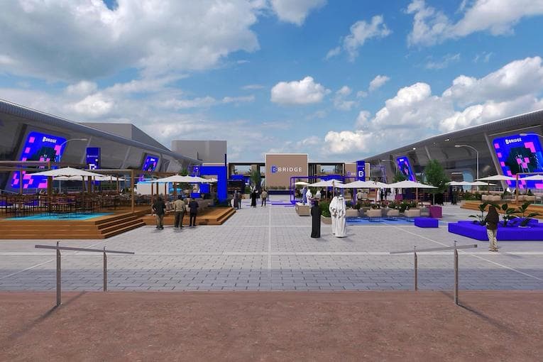 BRIDGE Summit 2025 : Abu Dhabi défie l'hégémonie médiatique