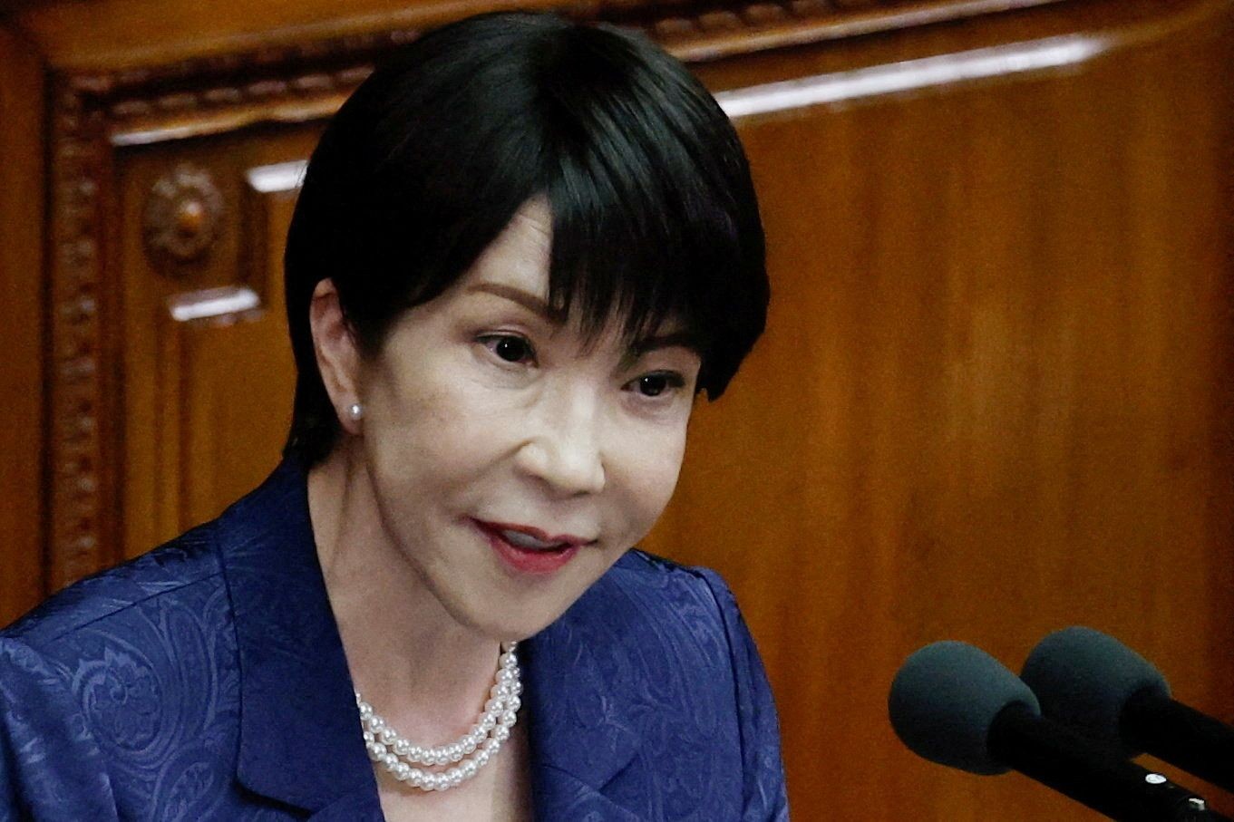 Sanae Takaichi : quand une Première ministre assume sa double charge